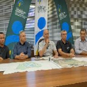 Durante coletiva, prefeito Tupã anuncia mais de R$ 17 mi para solucionar problemas antigos